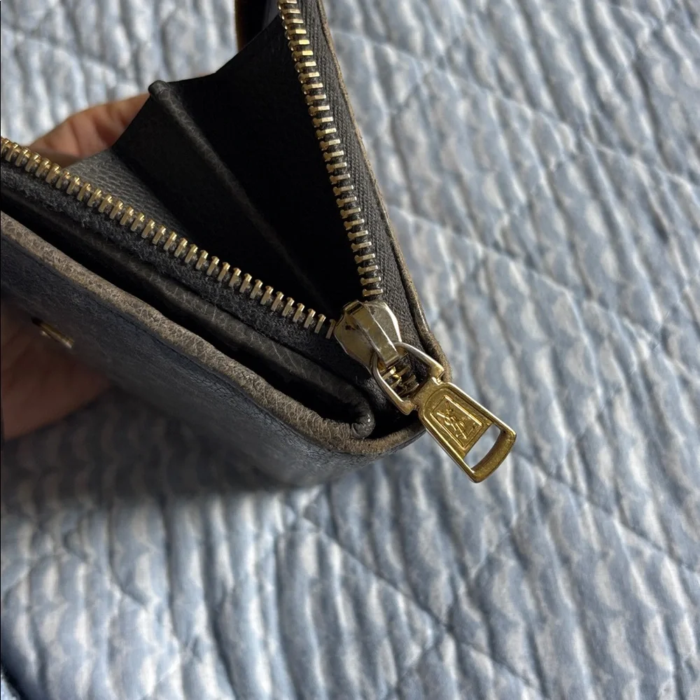 YSL Wallet - Picture 4 of 8